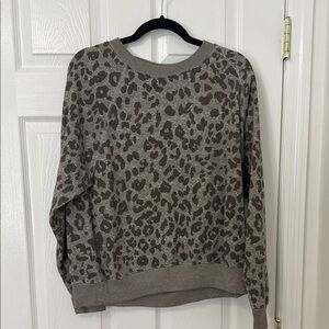 Leopard Print Gray Sweater